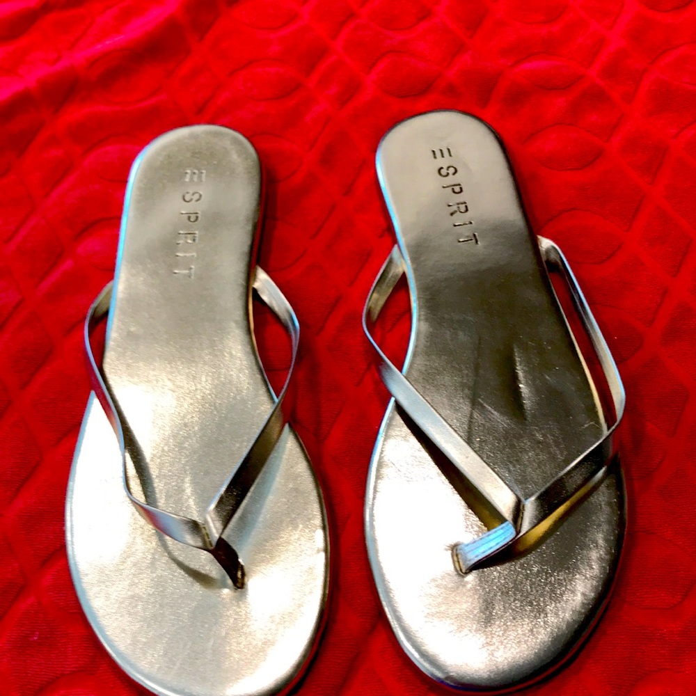 ESPRIT Gold Metallic Flip Flop